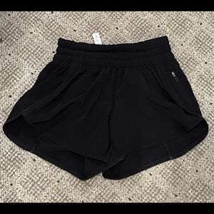 Lululemon Shorts w/ Zipper Pocket - Black - Size 4